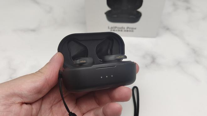 耳机评测：三年磨一剑降噪与音质的完美融合龙8国际唯一览邦LaiPods Pro+(图2)
